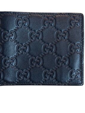 Gucci Black Embossed GG Leather Card Holder